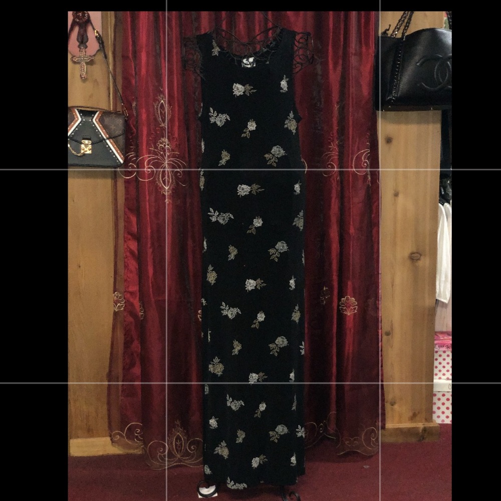 Floral and Black Fitted Maxi Dress